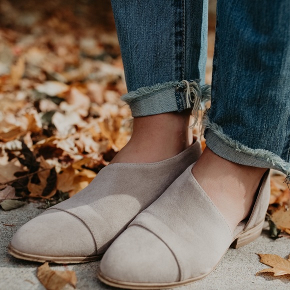 Beast Shoes - Taupe Flats-NWT